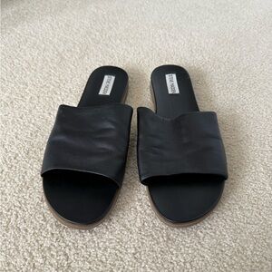 Steve Madden Black Karolyn Slide Sandals